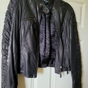 Leather short jacket